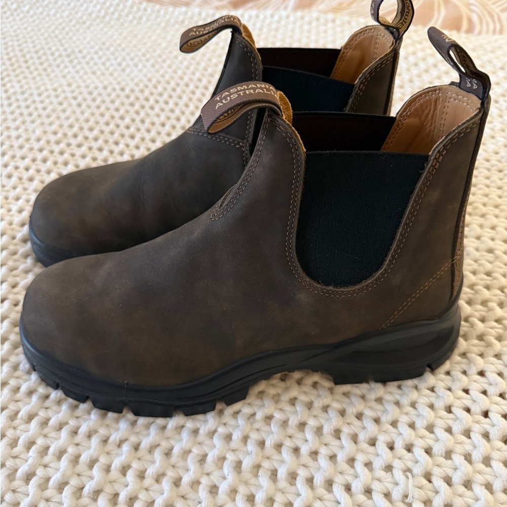 Blundstone Dark Brown Chelsea Boots